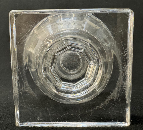 Baccarat - Vaso in cristallo a forma di Medici, modello Laeticia. 