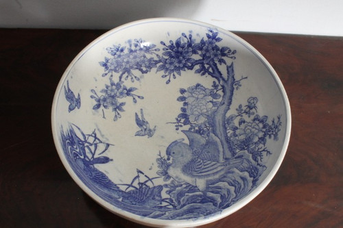 Antique large Japanese porcelain plate with painted partridge. MeiJi period 1868 – 1912. Size