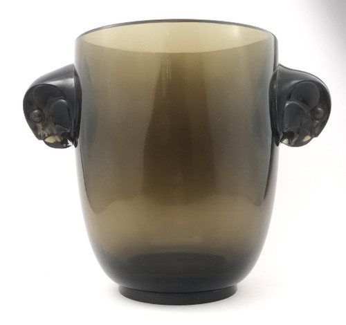 R. Lalique , glass vase Albert  model created in 1925