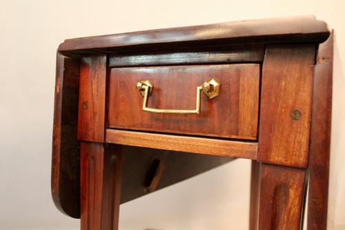 Victorian Mahogany Shutter Table