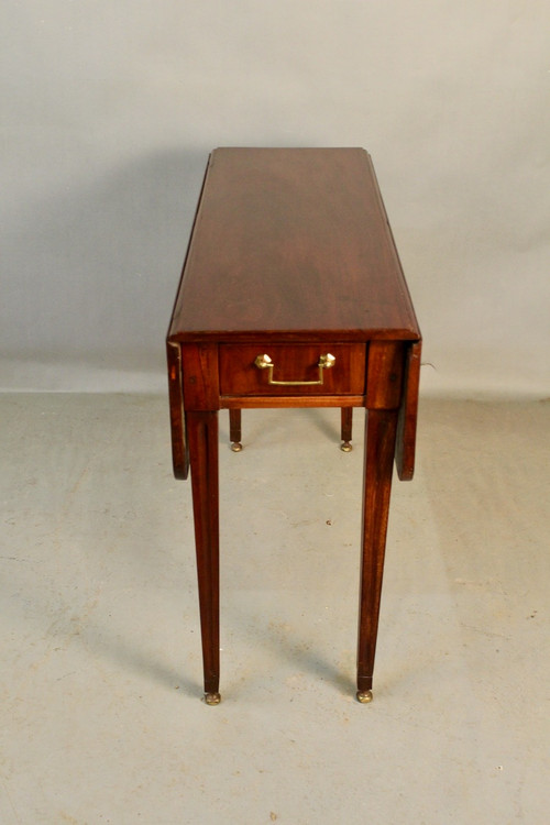 Victorian Mahogany Shutter Table