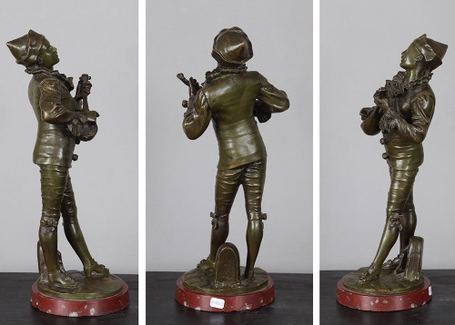 Bronzo della fine del XIX secolo, 37 cm, firmato: A.J. LAVERGNE 1863/1928, Pierrot