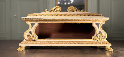 Large Polychrome Reliquary Shrine - 18th Century