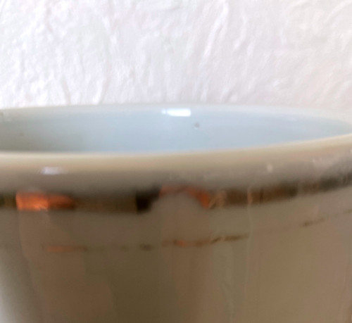 Chinese porcelain scroll vase