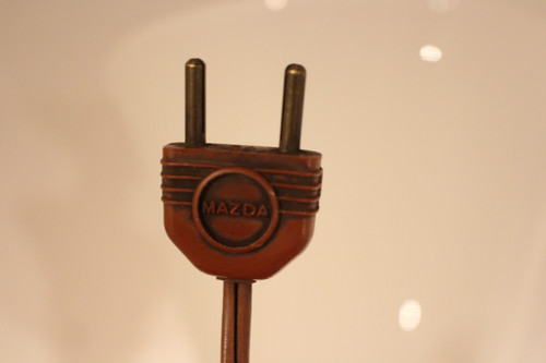 Lampe dite Mazda