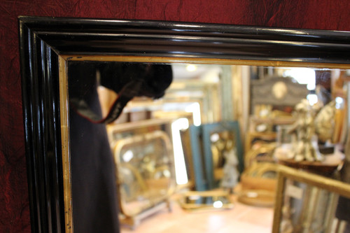 50 x 70 cm Rectangular mirror, black lacquered wood, gold trim, Napoleon III