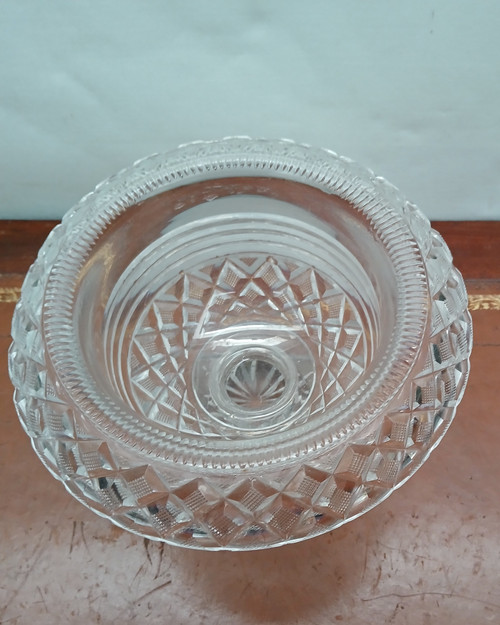 Crystal cup