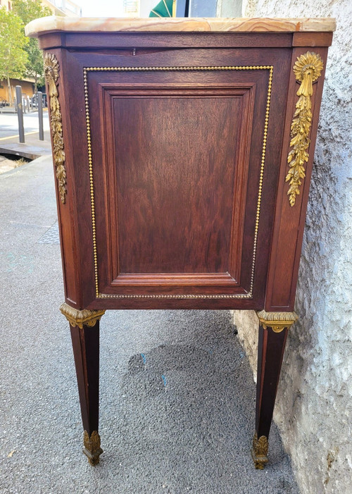 Krieger, Commode En Acajou Estampillée, XIXème Siècle