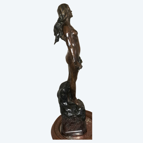 Sculpture signed A. Bacherini Female nude in Bronze