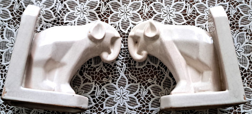 Fermalibri in terracotta bianca Art Déco di Henri Delcourt Devres