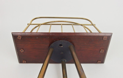 Porte revue en acajou et laiton de style victorien