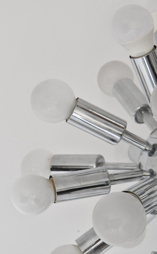 Sputnik chandelier in chrome-plated metal with 24 lights from the 1970s