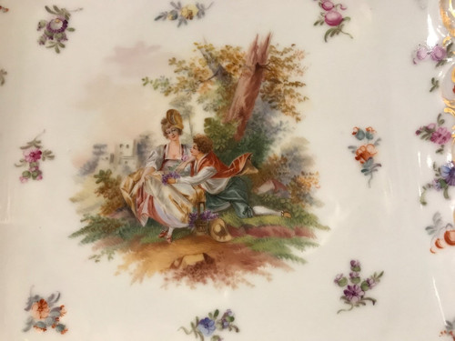 19th century English porcelain cake dish by "Derby".