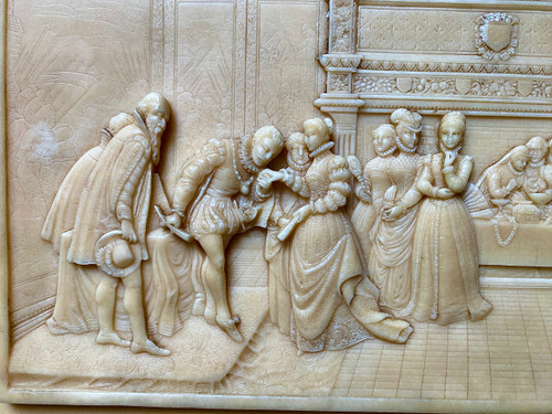 Bas Relief Historique Issue De La Fontaine Pétrifiante De Saint Nectaire