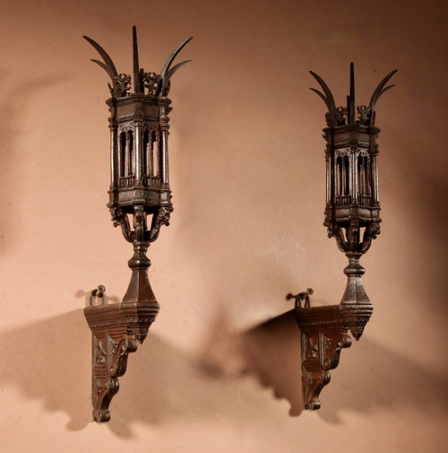A Magnificent Pair Of Very Fine Cast Iron Divine Small Lamps / Lanterns In White Metal