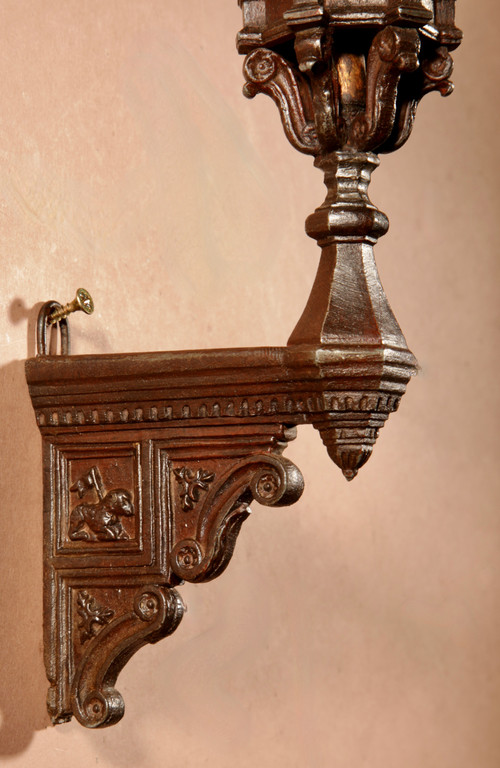 A Magnificent Pair Of Very Fine Cast Iron Divine Small Lamps / Lanterns In White Metal