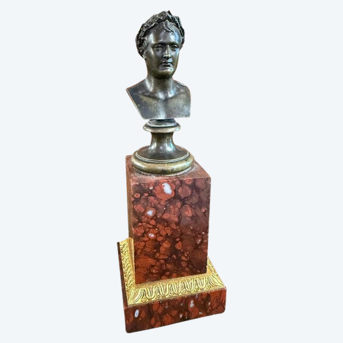 BUSTE EN BRONZE DE NAPOLEON SUR SOCLE EN MARBRE