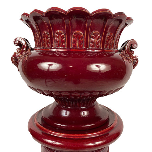 Complete with red glazed ceramic planter on column