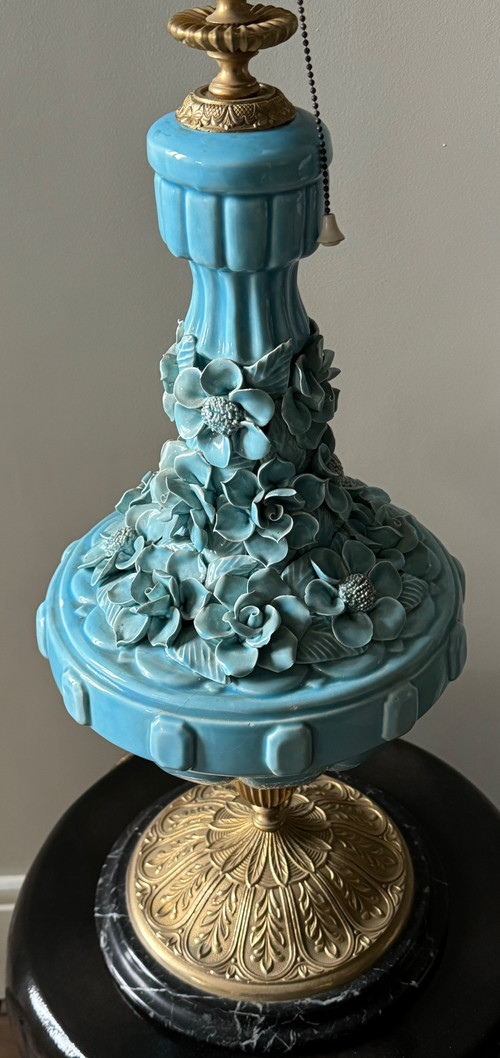 Importante e bella lampada in ceramica Art Nouveau