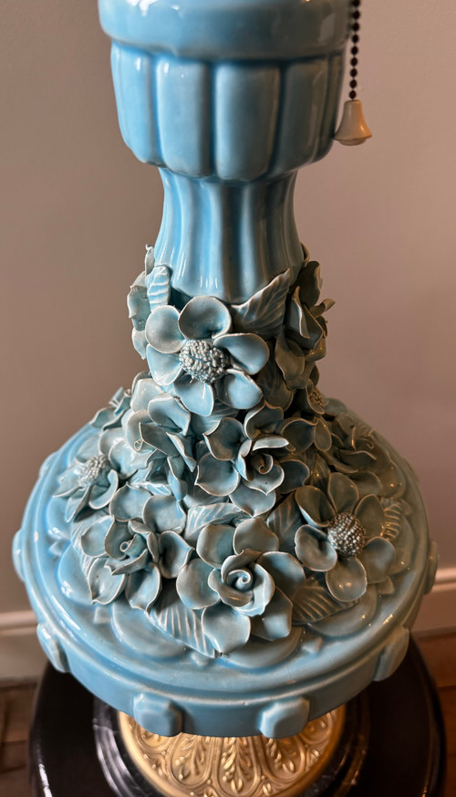 Importante e bella lampada in ceramica Art Nouveau