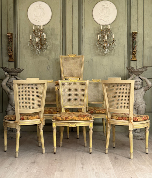 Mobilier De Salon En Bois Laqué d'Epoque Louis XVI, Vers 1780