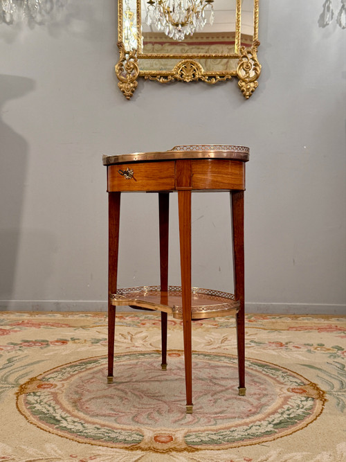 Etienne Avril, Table De Salon Ecritoire Estampillée d'Epoque Louis XVI Um 1780