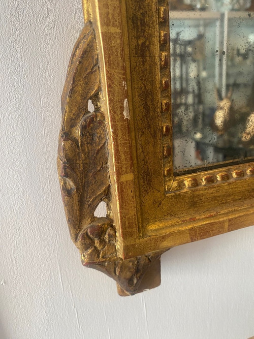 Pediment mirror - Gilded wood - Regency period - France - 18th century