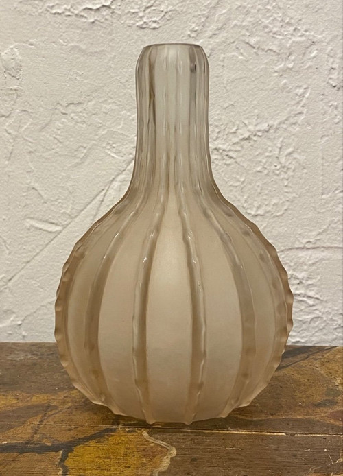 Vase Dentelé  - Cristal - Lalique - France - XX ème