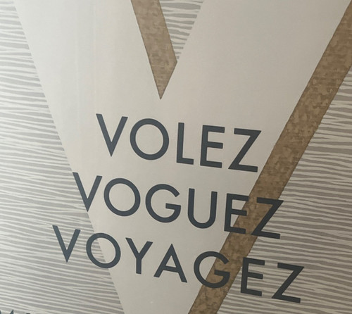 Gerahmtes Poster – Louis Vuitton – Frankreich – 21. Jahrhundert