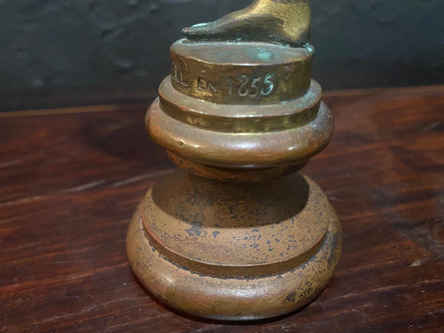 Scultura in bronzo - Venere che si toglie il sandalo - Francia - XVIII secolo (O Ant.)
