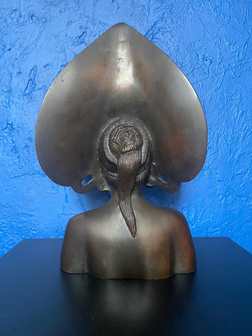 Scultura in bronzo - Busto balinese - Bien Hoa - Vietnam - XX secolo