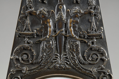 Obelisk-Pendeluhr aus patinierter und vergoldeter Bronze, Charles X