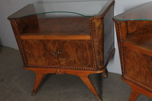 Antica Coppia comodini 1945 art deco noce. Milano . Top in vetro . Mis 70 x 33 x h 62 