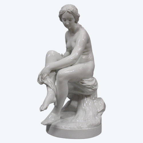 Venere a bagnomaria in porcellana di Villenauxe La Grande XX