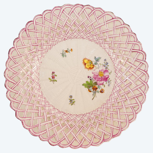 HOECHST Porcelain Rare 18th century openwork plate ( 1765 -1778 )