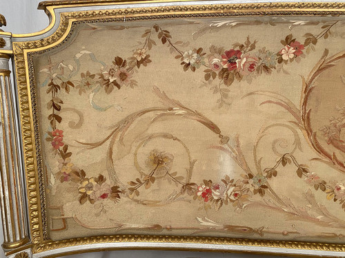 Louis XVI style bench seat, white lacquered and gilded wood, upholstered with tapestry