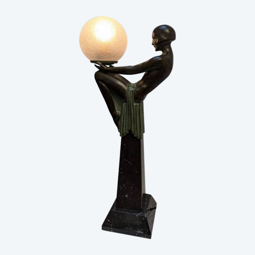 Max Le Verrier, Lampada “Enigme”, Art Déco