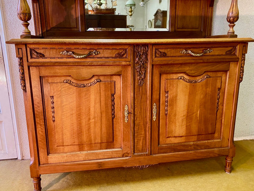 Credenza a due corpi