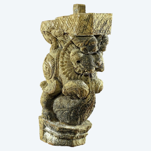 Inde, Région Du Tamil Nadu, XVIIème-XVIIIème, élément d'Architecture En Bois Figurant Un Yali. 