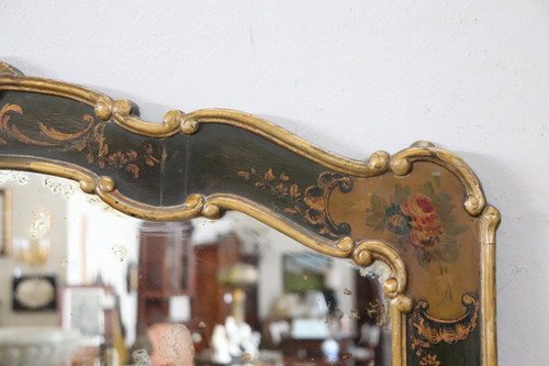 Wall Mirror with Lacquered Wood Frame