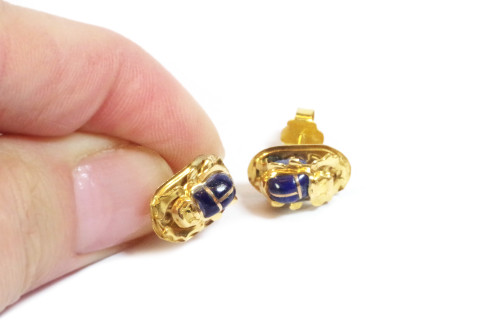 Orecchini a bottone con scarabeo egiziano in oro 18k, pulci auricolari vintage, lapislazzuli, insetto