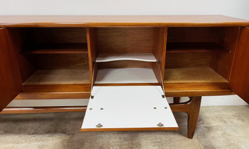 Vintage Scandinavian teak sideboard 1950/1960