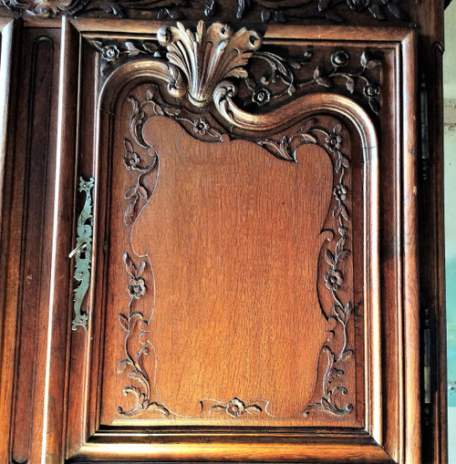 Louis XIV Two-Body Buffet in Carved Oak - Late 17th Century