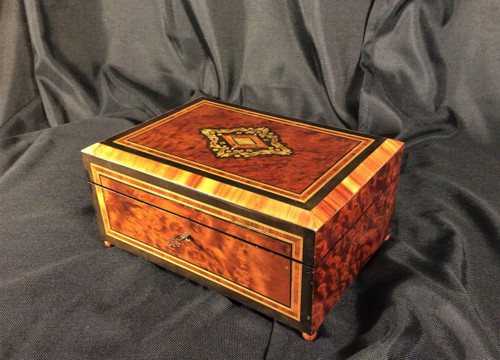 UNTIL 30.11 25% DISCOUNT - Sewing Box - Napoleon III Period - 19th Century