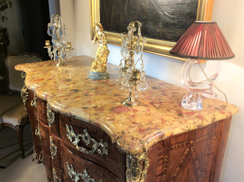 REMISE 25%  - Estampillée F. GARNIER - RARE Commode  Régence - Début 18ème