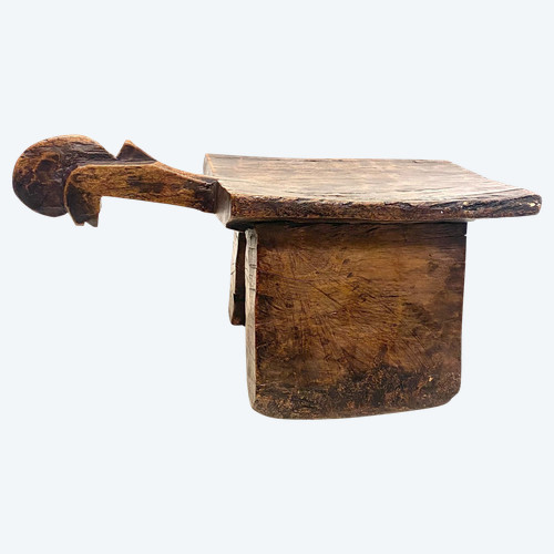 Tabouret anthropomorphe du Burkina Faso 