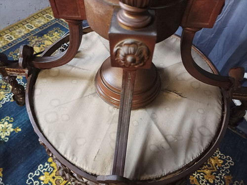 Grande lampadario in bronzo Luigi XVI