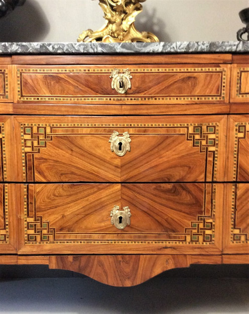 Remise 25\%  - Estampillée "F. Delorme" - Commode Pantalonnière - 18ème Siècle