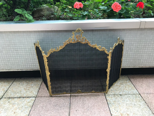Beau pare feu de cheminée ancien en bronze doré d'époque 19 ème 