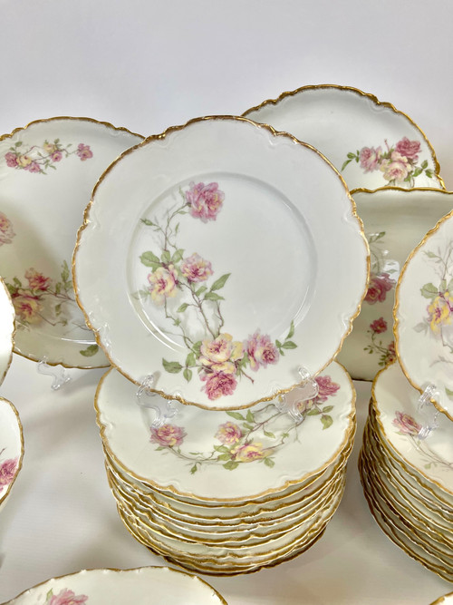 Exceptional Haviland Limoges Porcelain Service - Baltimore Rose - 61 Piece